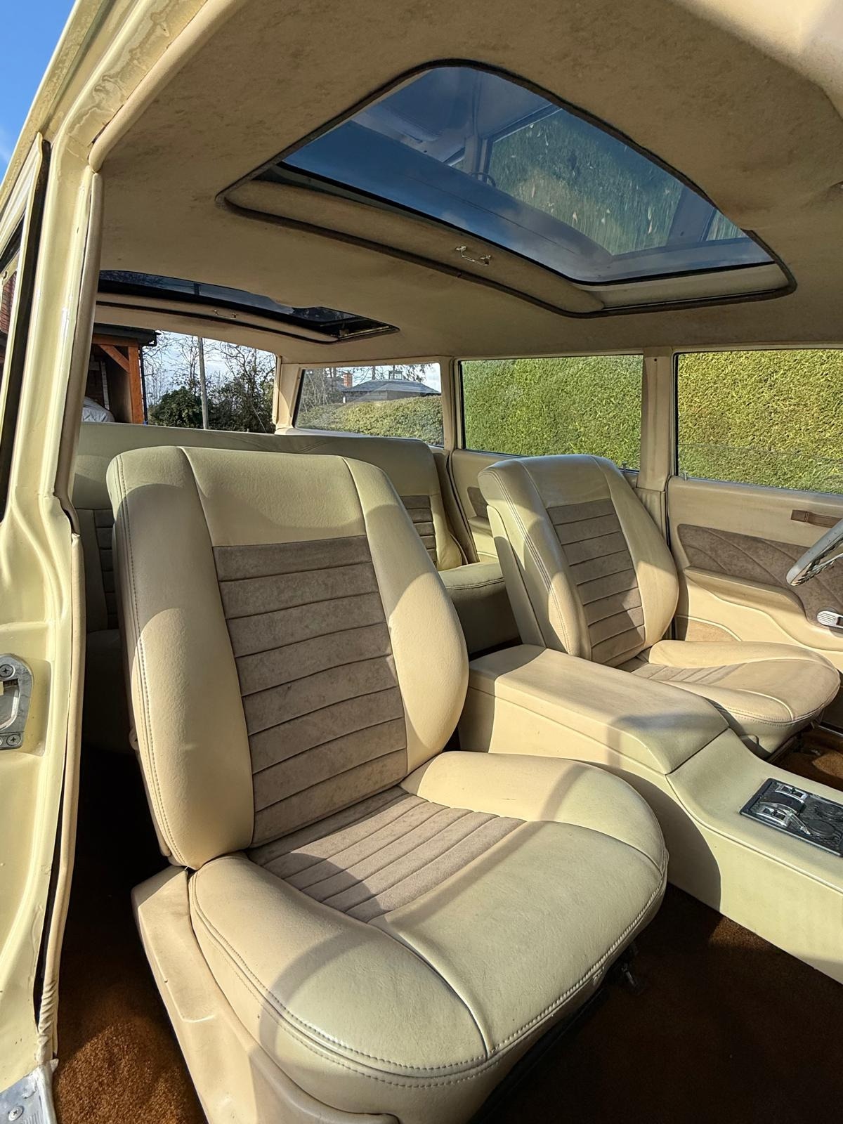 Used Chevrolet Impala 1961 for sale - 76404471: Photo 73