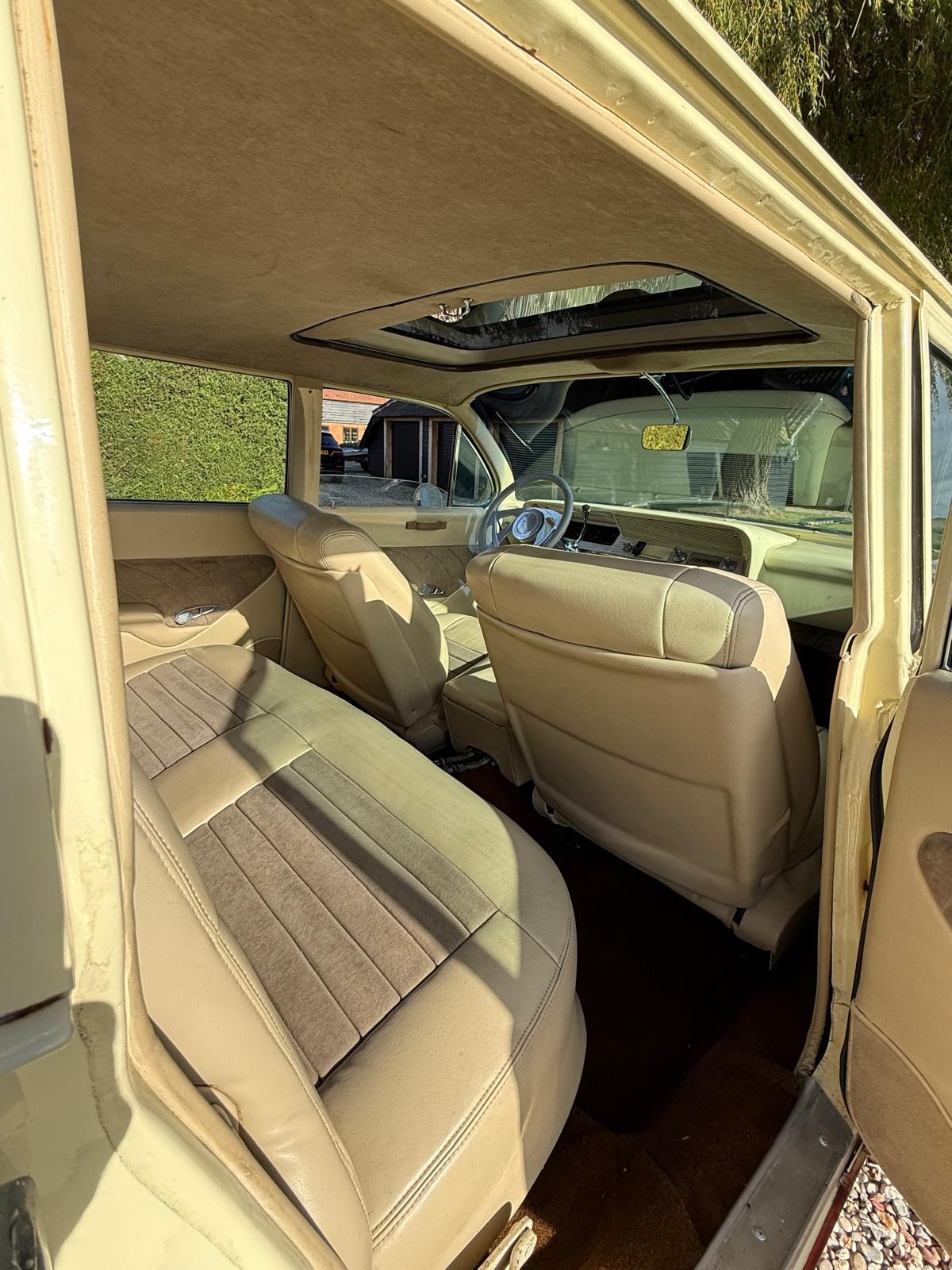 Used Chevrolet Impala 1961 for sale - 76404471: Photo 79