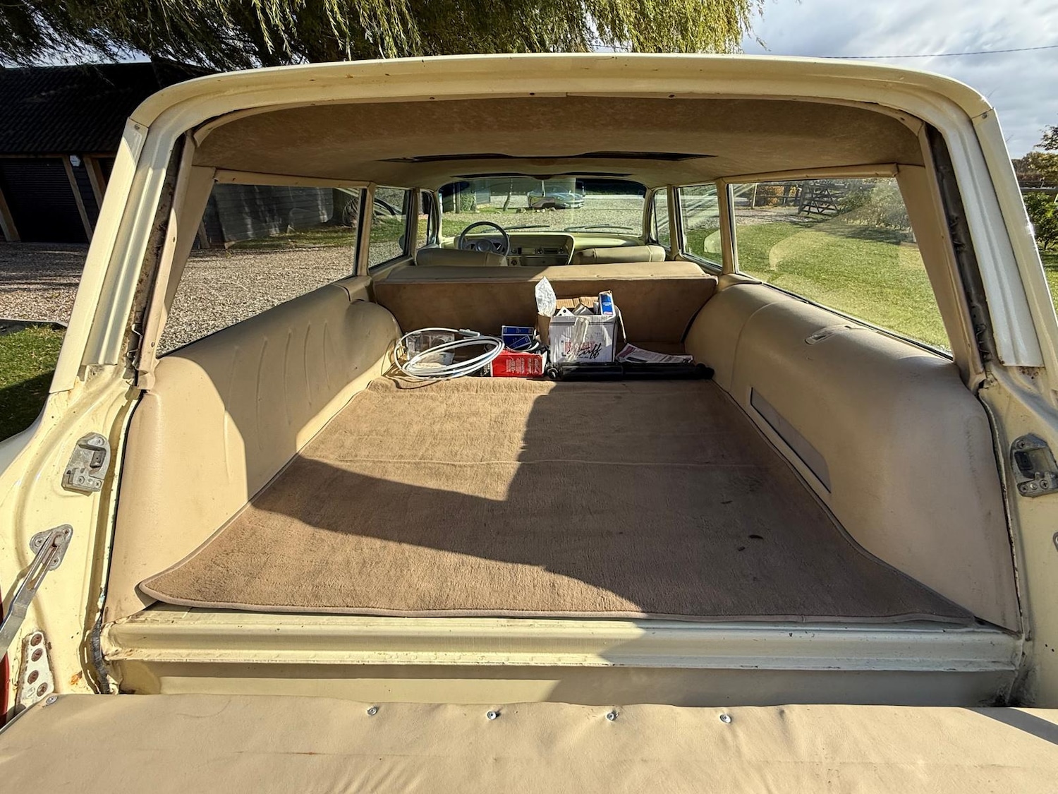 Used Chevrolet Impala 1961 for sale - 76404471: Photo 82