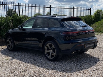 Used Porsche Macan 2022 for sale - 75382639: Photo