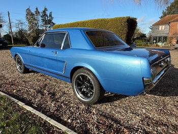 Used Ford Mustang 1964 for sale - 77241937: Photo