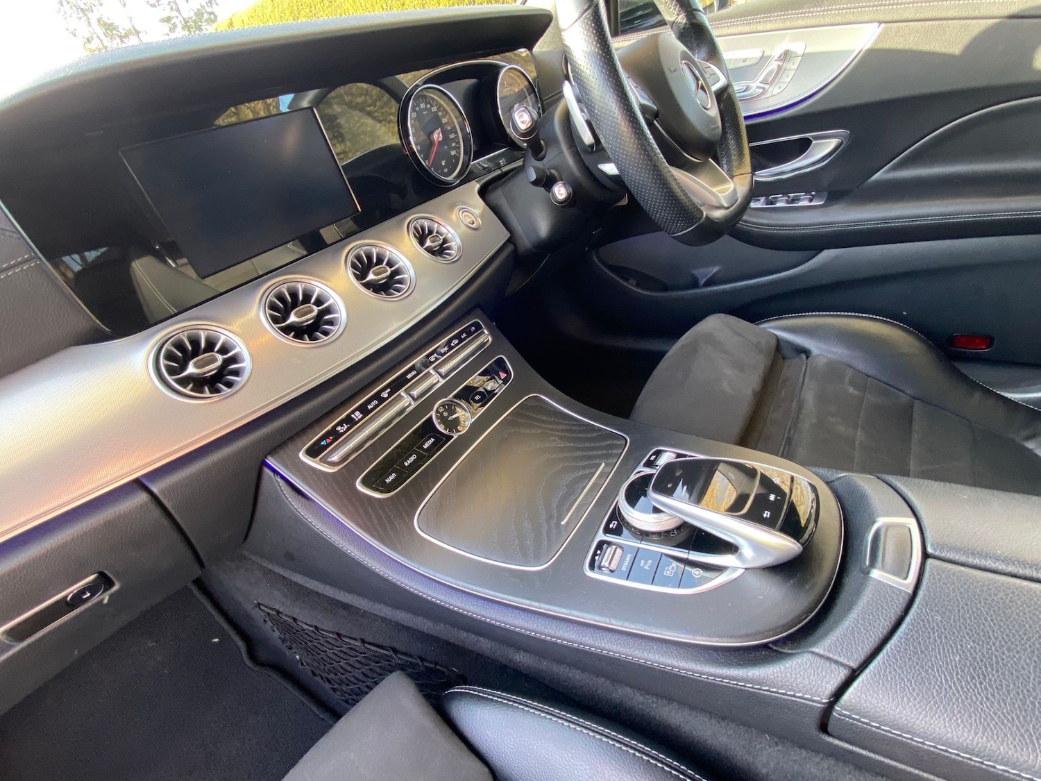 Used Mercedes-Benz E Class 2018 for sale - 77677435: Photo 11