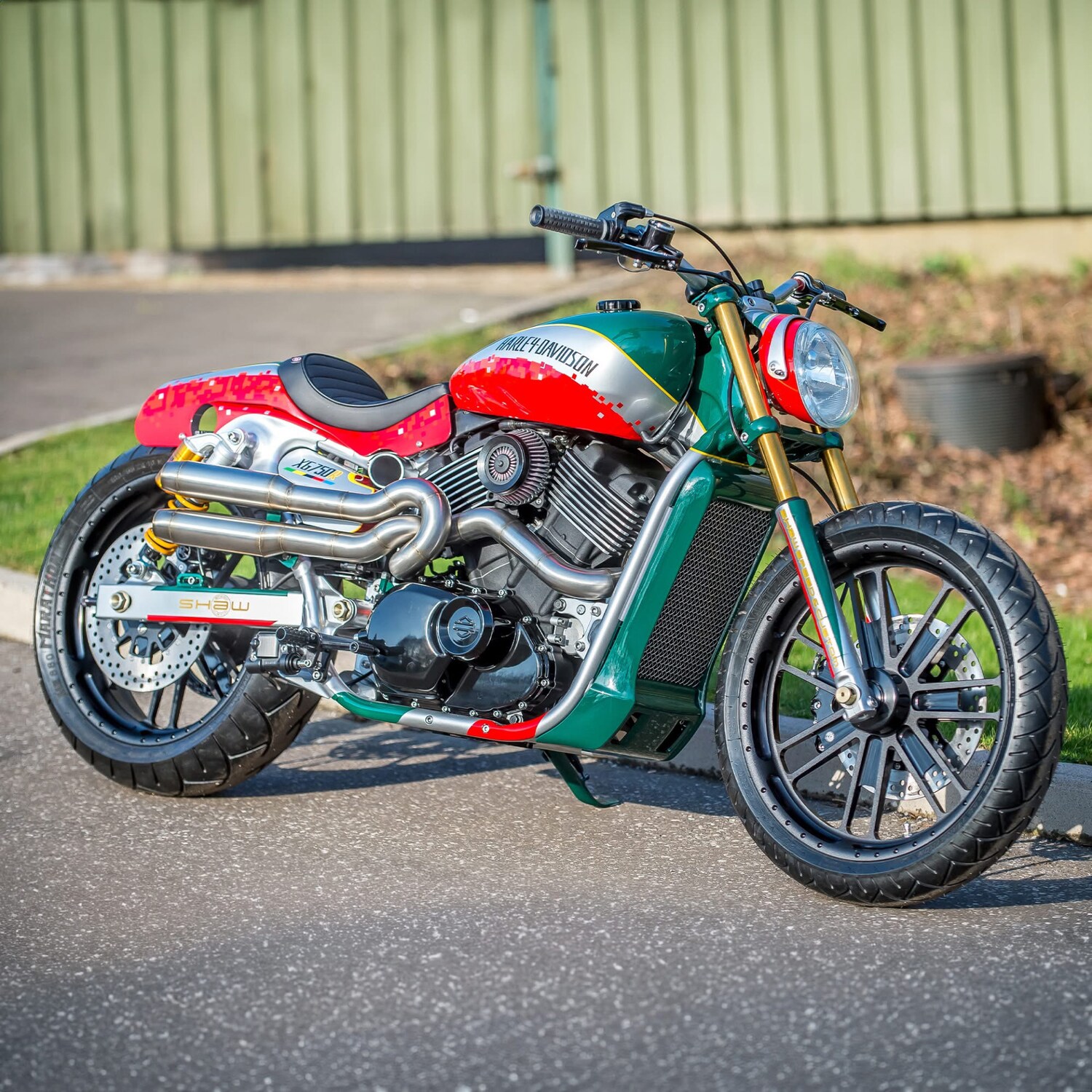 Harley-Davidson STREET XG750R CUSTOM