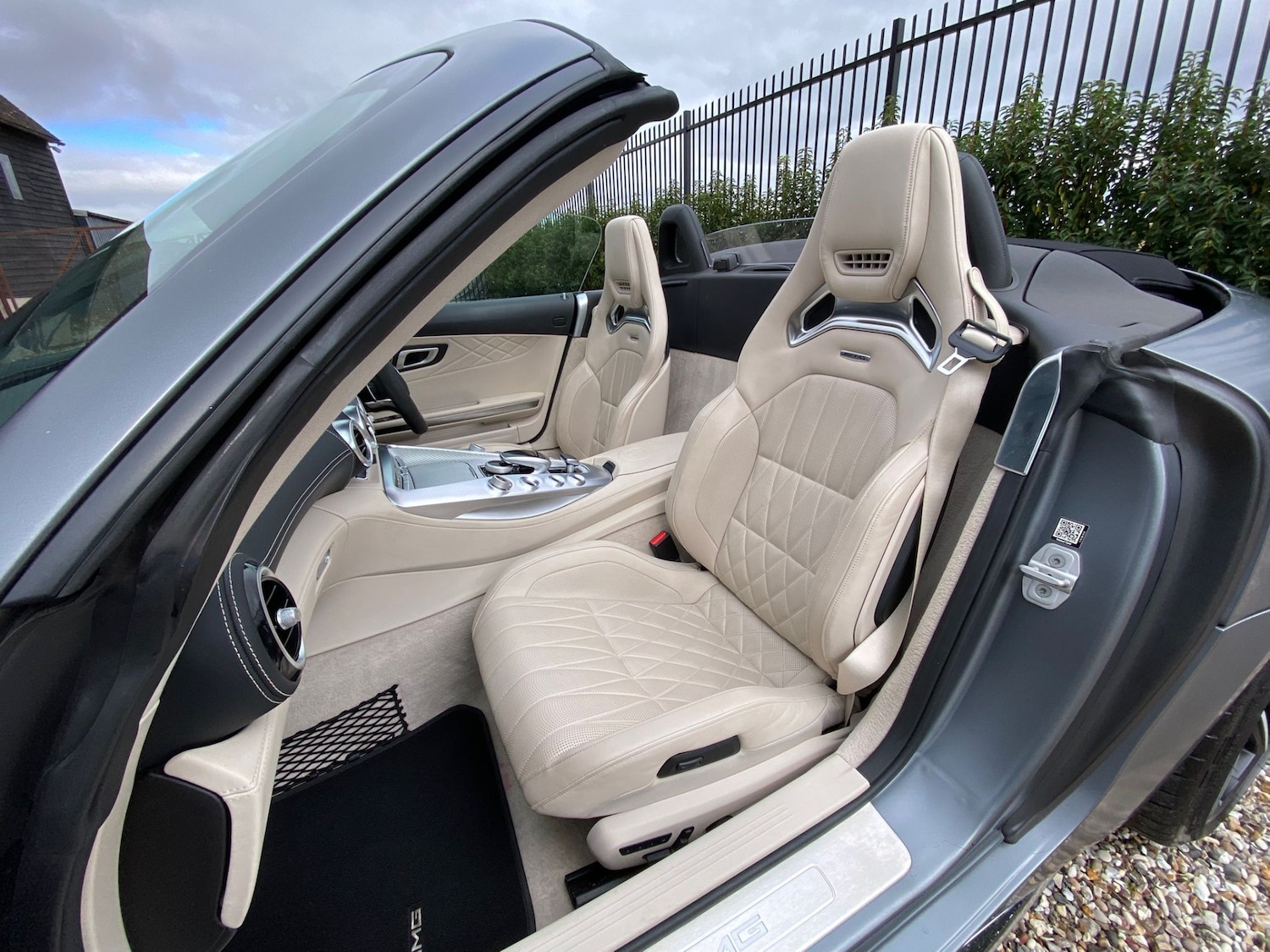 Used Mercedes-Benz AMG GT 2017 for sale - 76319662: Photo 9