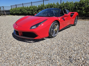 Used Ferrari 488 2019 for sale - 78452210: Photo