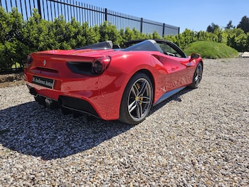 Used Ferrari 488 2019 for sale - 78452210: Photo