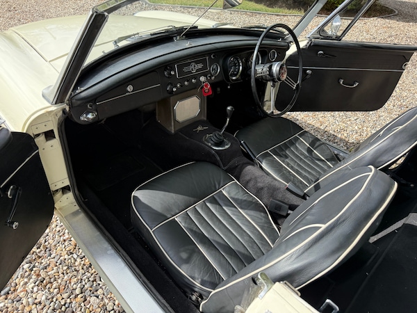 Used MG MGB 1965 for sale - 75763172: Photo 17