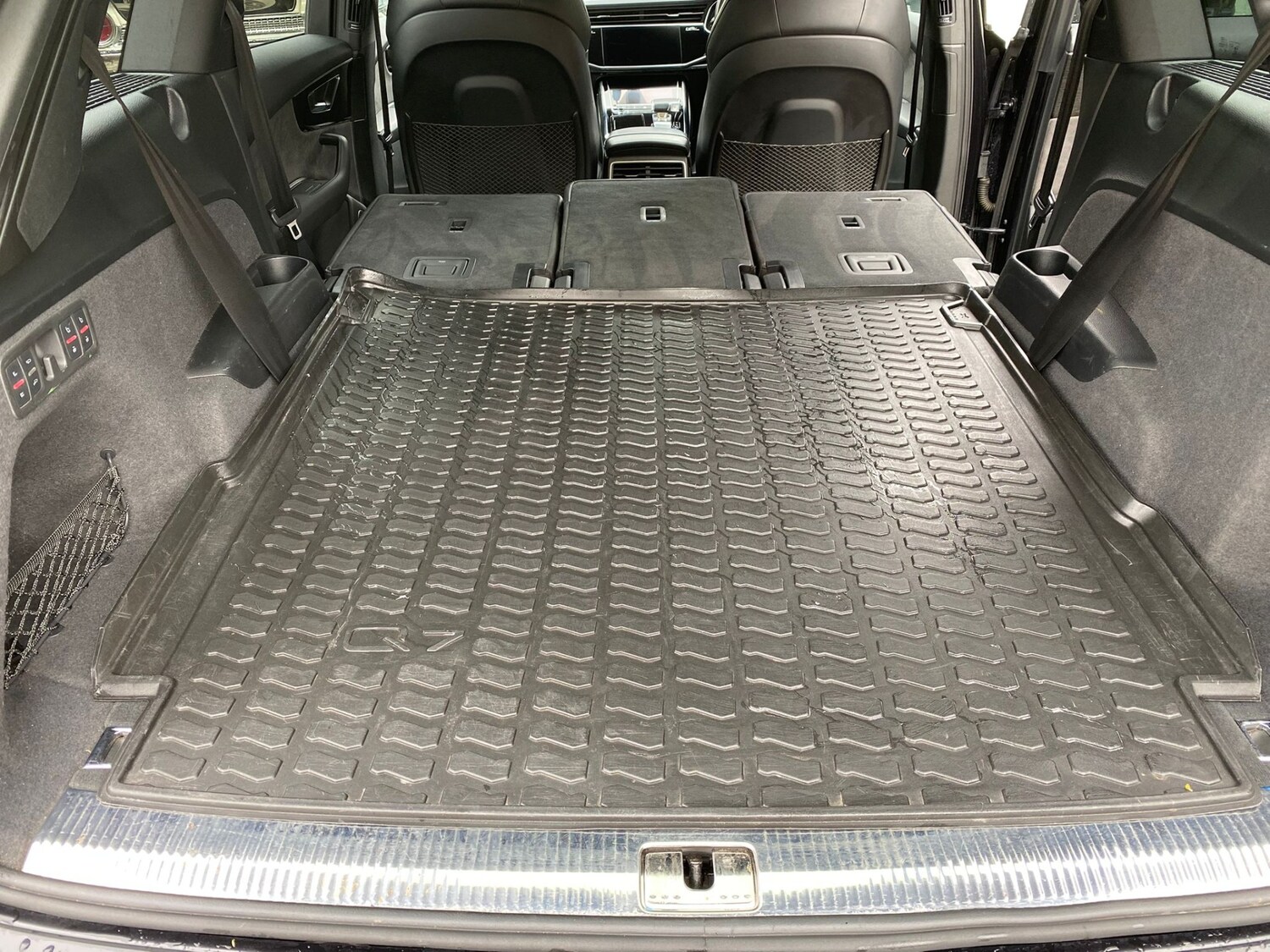 Used Audi Q7 2021 for sale - 78027121: Photo 32