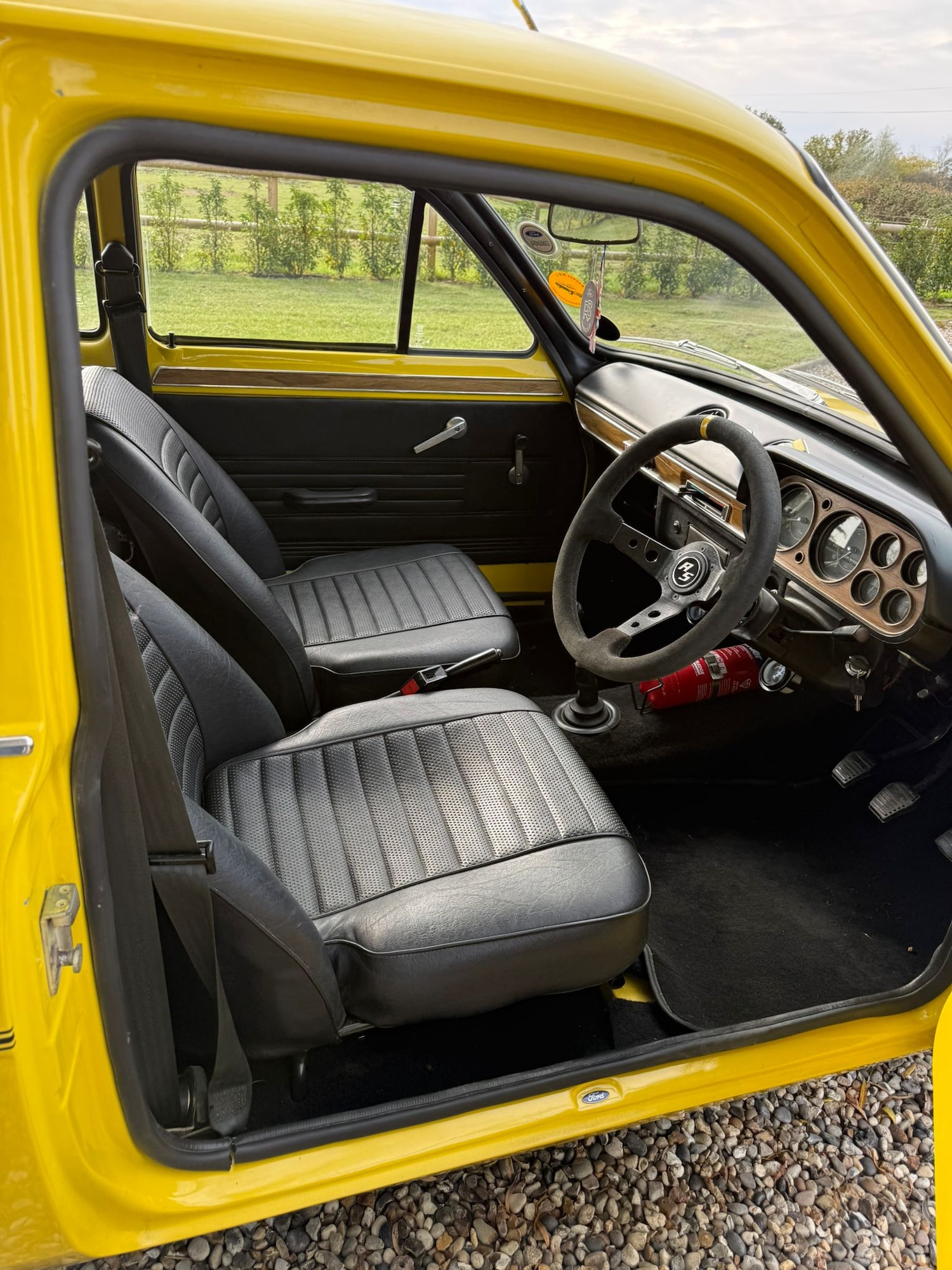 Used Ford Escort 1971 for sale - 76316979: Photo 18