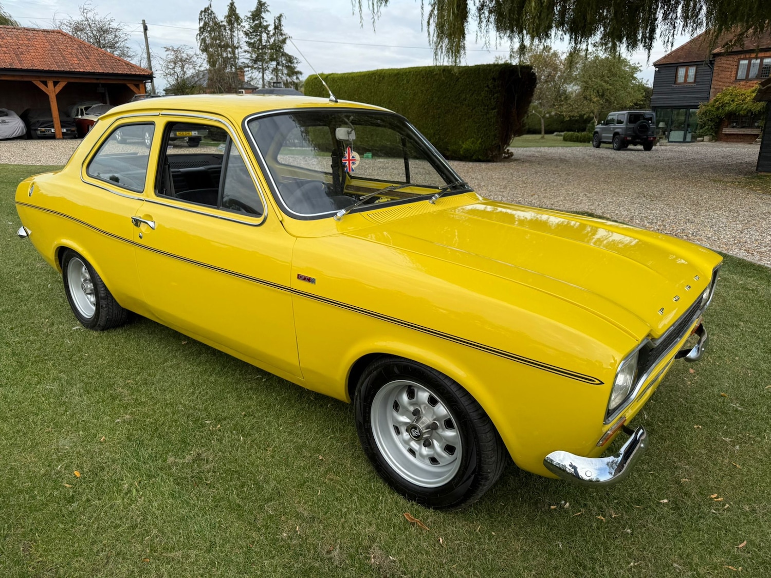 Used Ford Escort 1971 for sale - 76316979: Photo 2