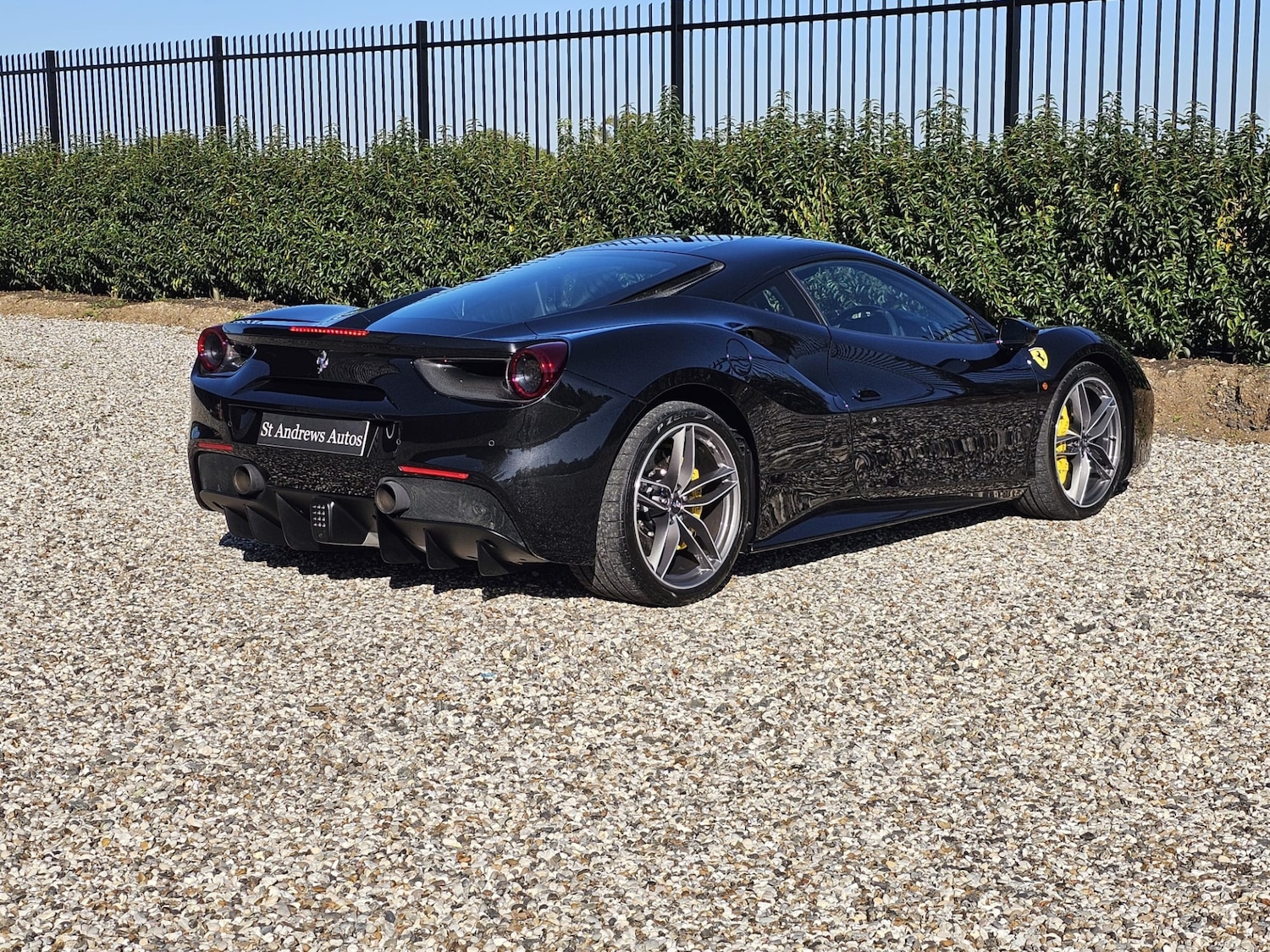 Used Ferrari 488 2017 for sale - 76231387: Photo 13