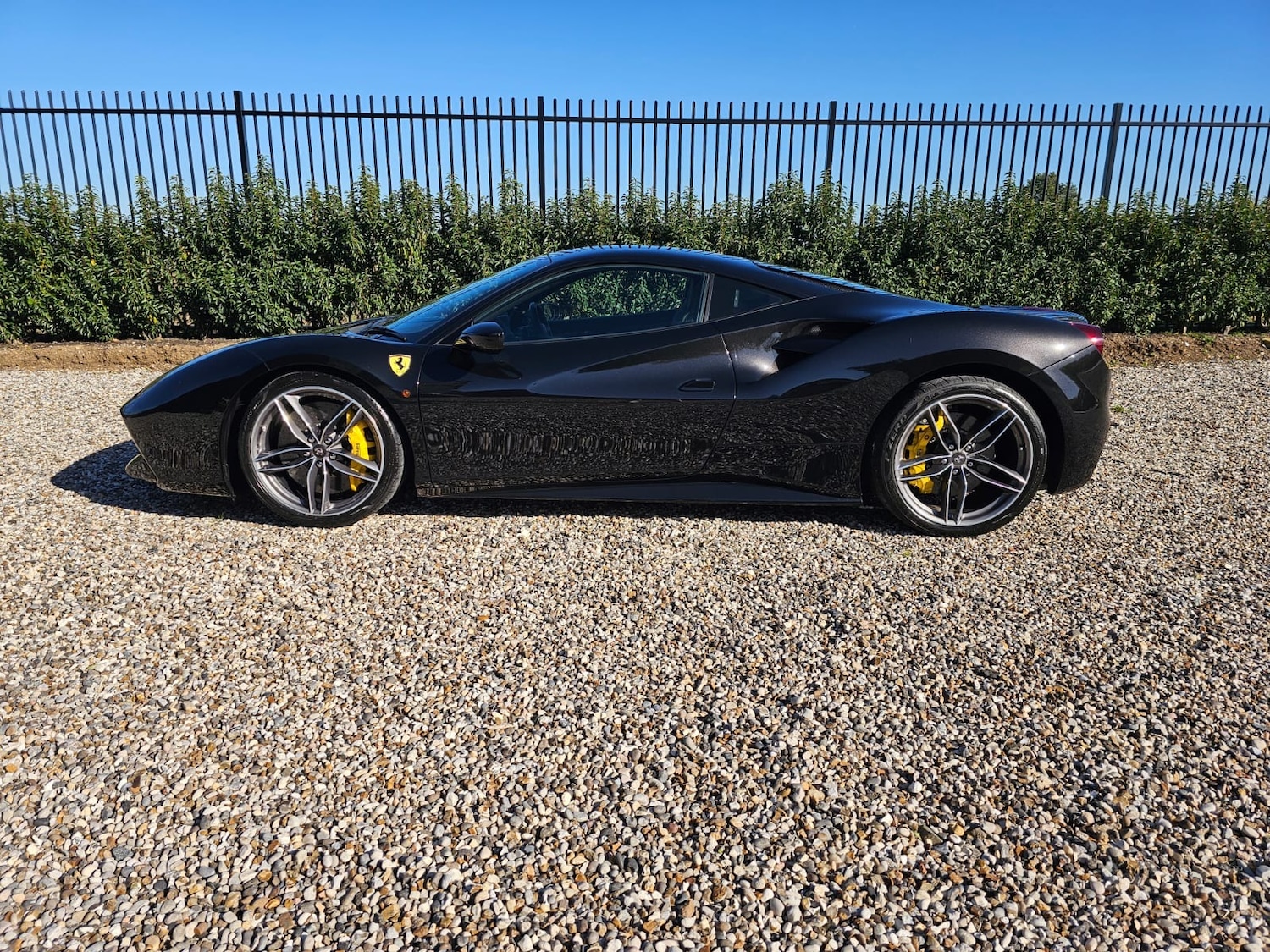 Used Ferrari 488 2017 for sale - 76231387: Photo 26