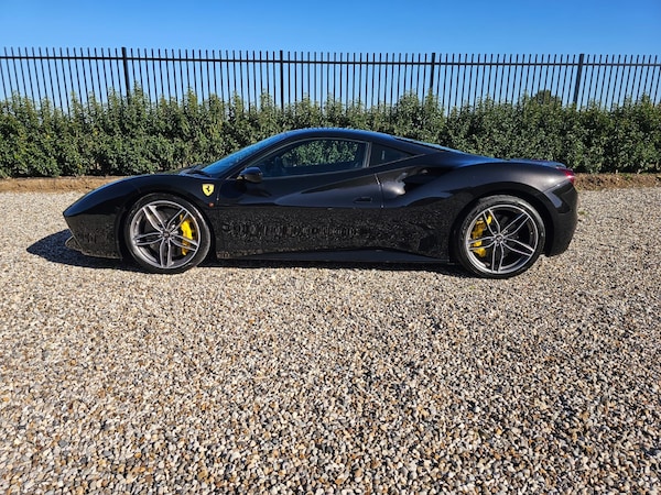 Used Ferrari 488 2017 for sale - 76231387: Photo 26