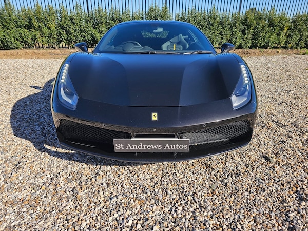 Used Ferrari 488 2017 for sale - 76231387: Photo 2