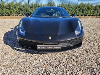 Used Ferrari 488 2017 for sale - 76231387: Photo 2