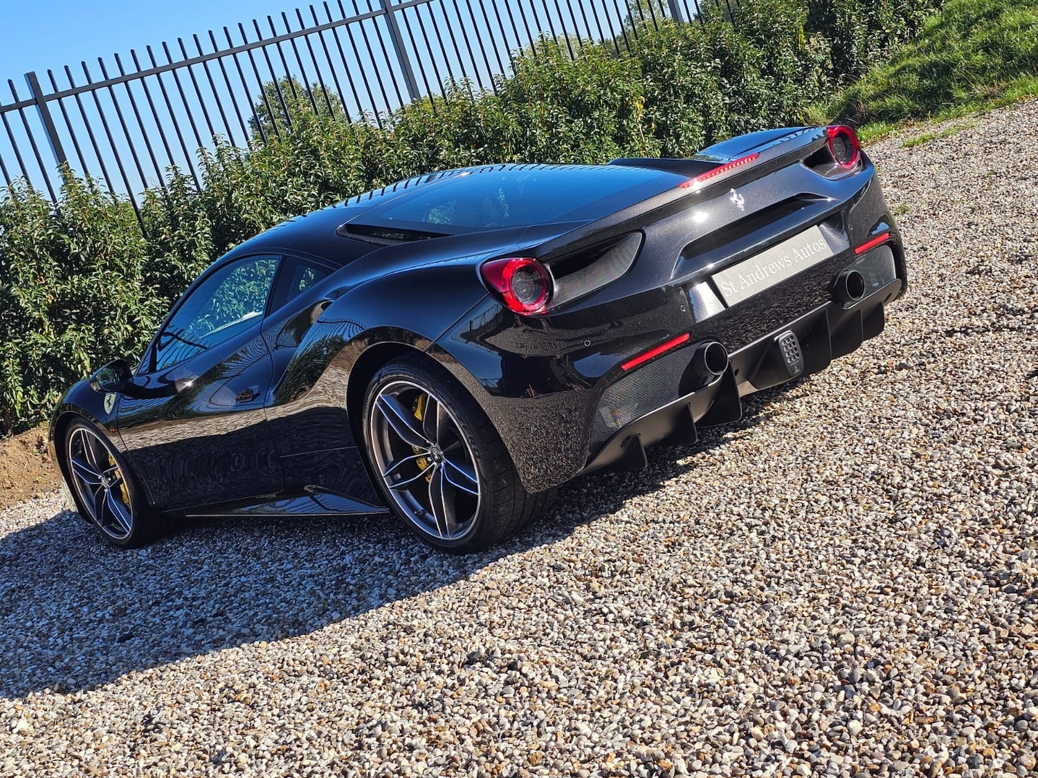 Used Ferrari 488 2017 for sale - 76231387: Photo 4