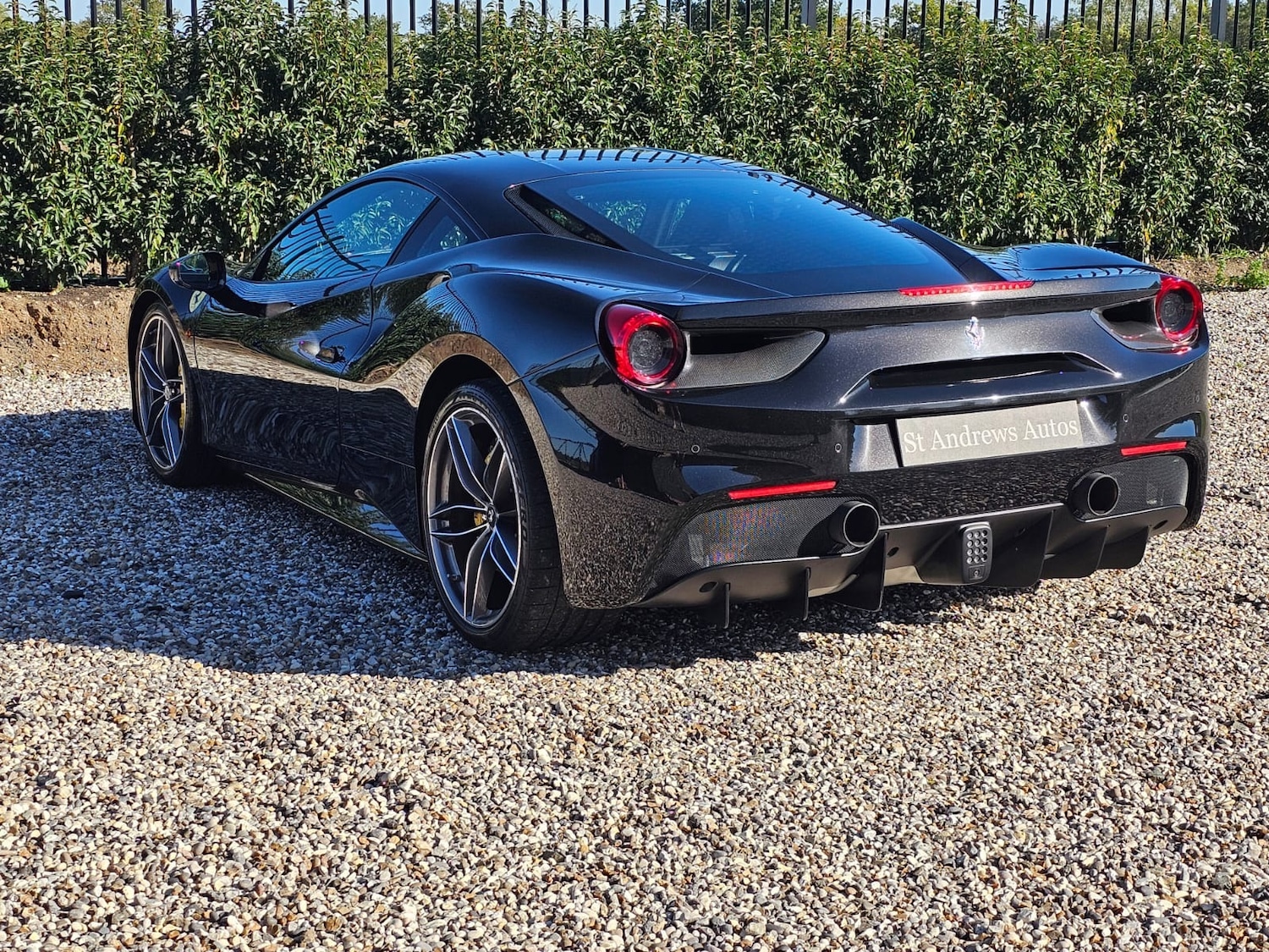 Used Ferrari 488 2017 for sale - 76231387: Photo 6