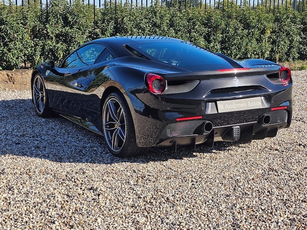 Used Ferrari 488 2017 for sale - 76231387: Photo 6