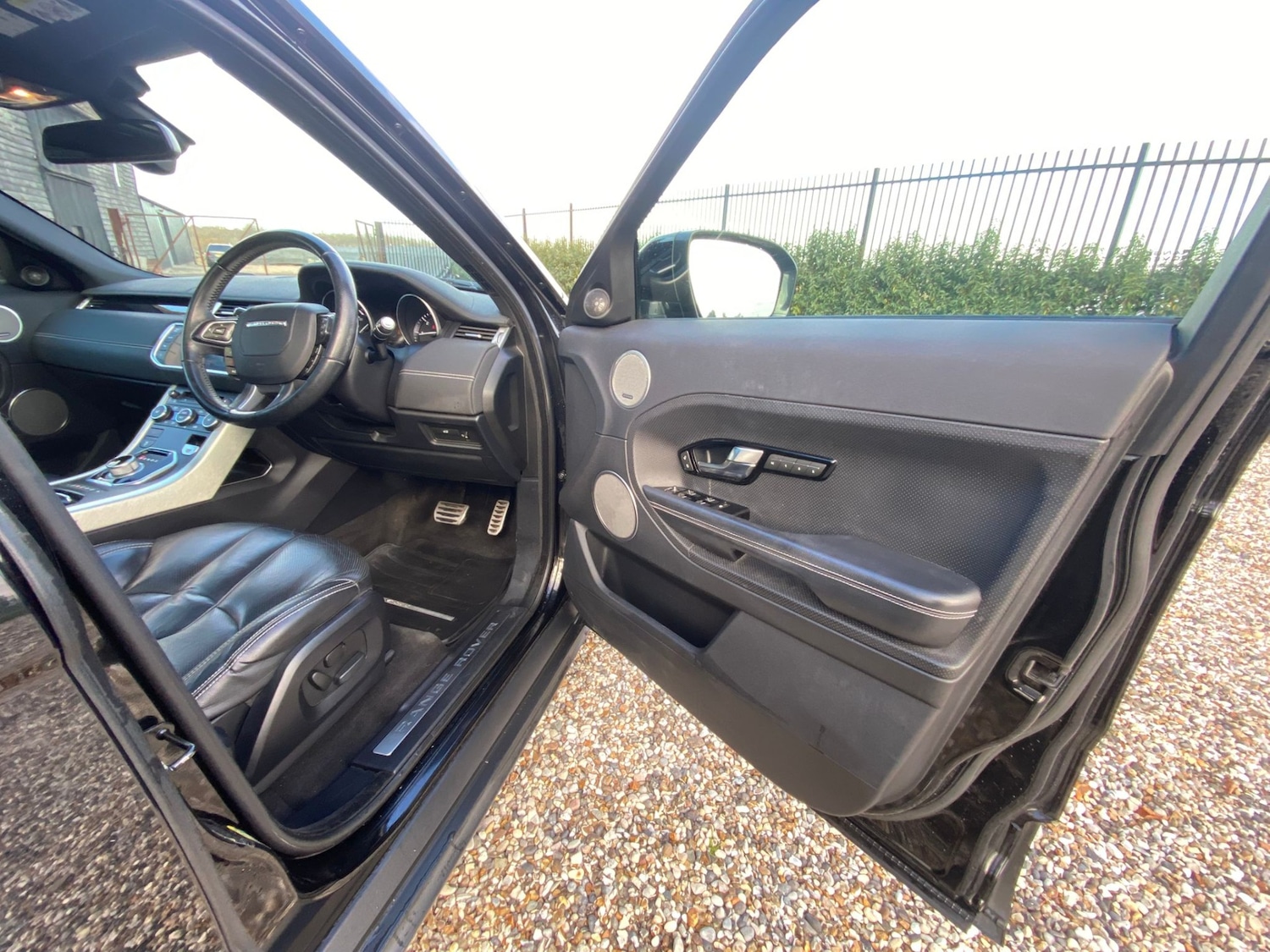 Used Land Rover Range Rover Evoque 2012 for sale - 77418386: Photo 33