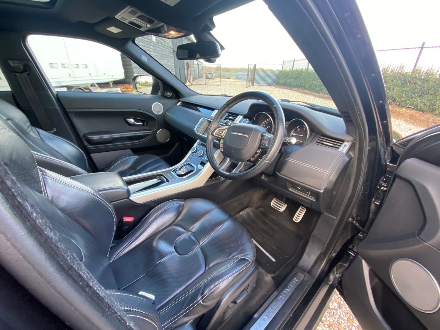 Used Land Rover Range Rover Evoque 2012 for sale - 76625014: Photo 11