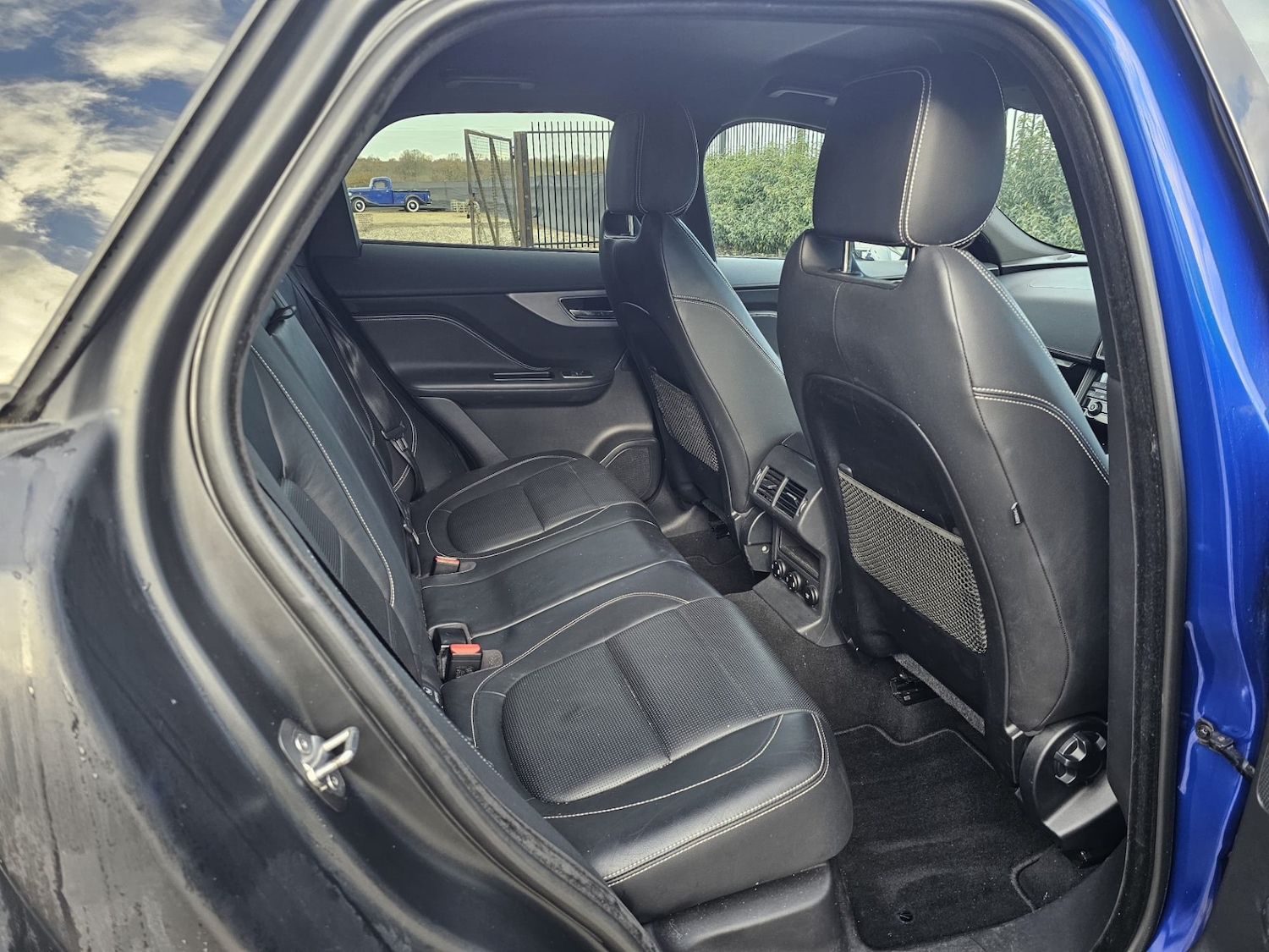 Used Jaguar F-Pace 2018 for sale - 76693078: Photo 11