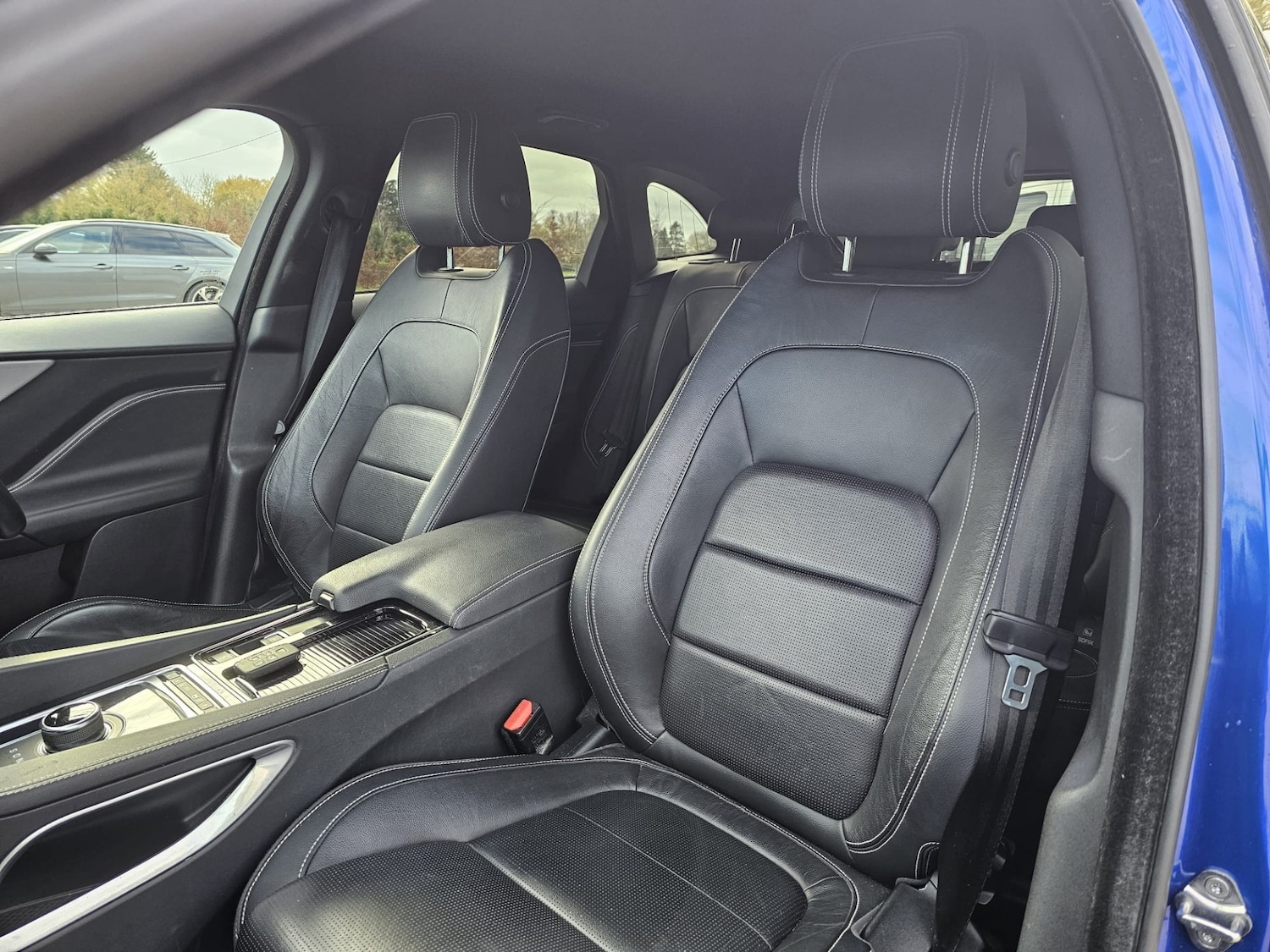 Used Jaguar F-Pace 2018 for sale - 76693078: Photo 8