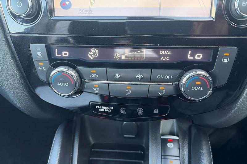 Used Nissan Qashqai 2017 for sale - 77755036: Photo 15