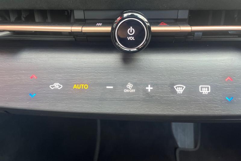 Used Nissan ARIYA 2024 for sale - 76355664: Photo 15