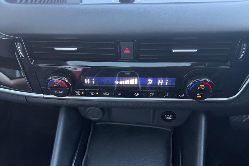 Used Nissan Qashqai for sale - 77261153: Photo 15