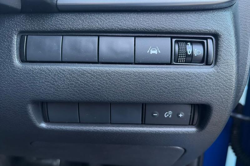 Used Nissan Qashqai for sale - 77261153: Photo 34