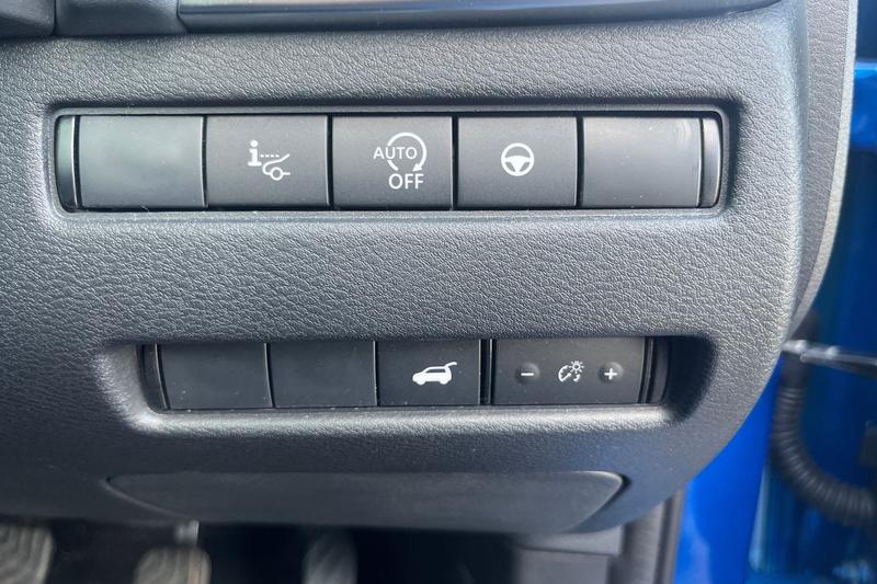 Vehicle 32