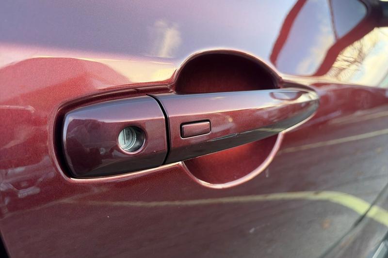 Used Nissan Juke 2022 for sale - 76904610: Photo 26