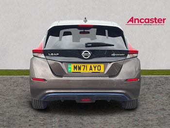 Used Nissan Leaf 2021 for sale - 78287049: Photo