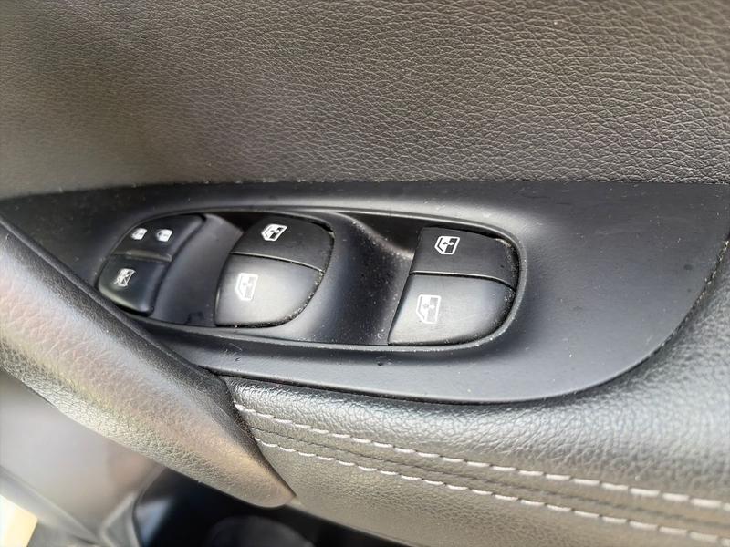 Used Nissan Qashqai for sale - 78109537: Photo 16