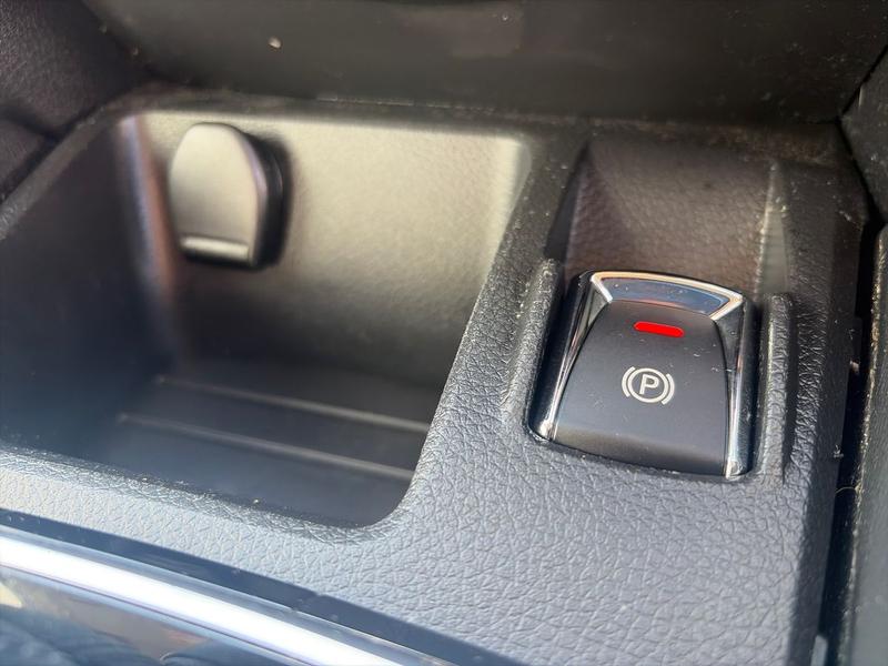 Used Nissan Qashqai for sale - 78109537: Photo 32