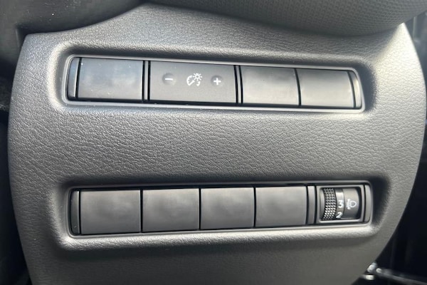Used Nissan Juke 2024 for sale - 75604527: Photo 29