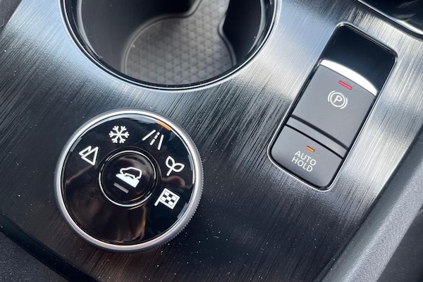 Used Nissan X-Trail 2025 for sale - 74885827: Photo 32