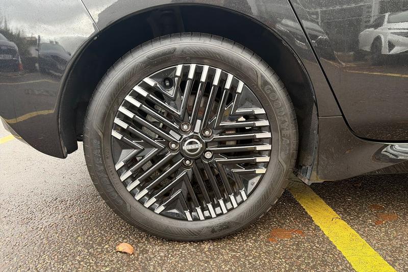 Used Nissan Leaf 2022 for sale - 76931269: Photo 9