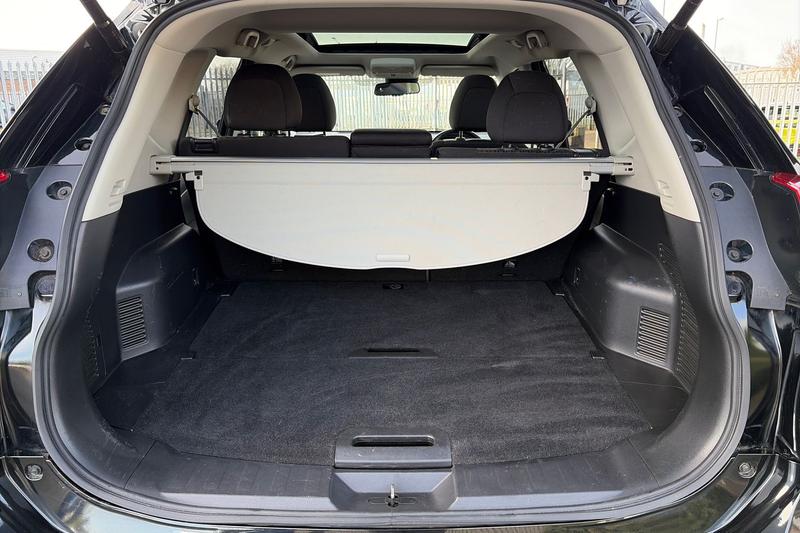 Used Nissan X-Trail 2018 for sale - 77631236: Photo 24