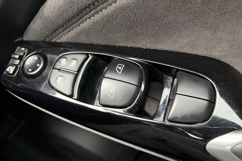 Used Nissan Juke 2024 for sale - 78206142: Photo 16