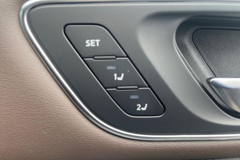 Vehicle 33