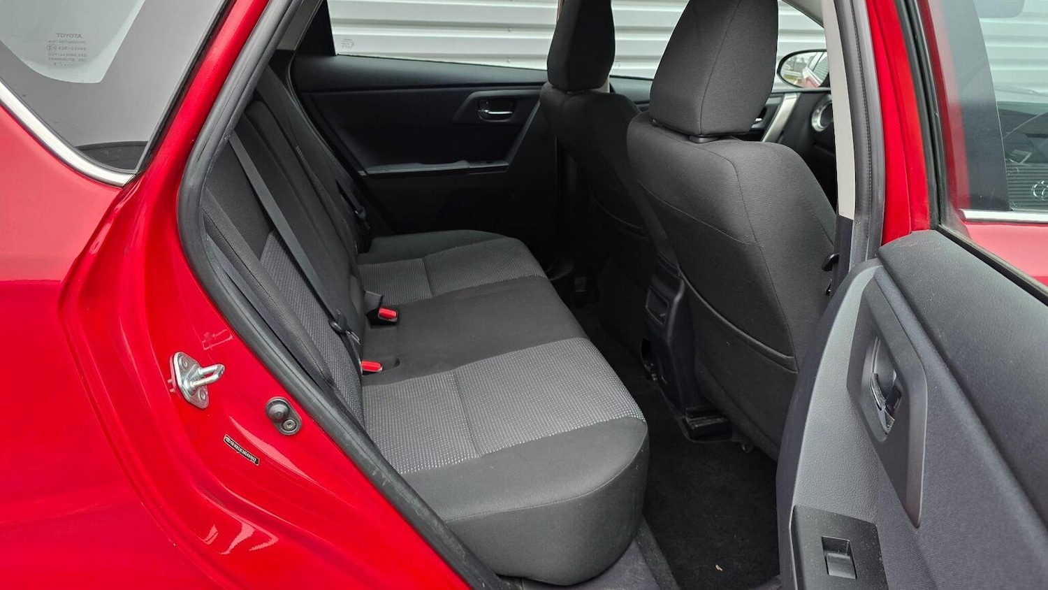 Used Toyota Auris 2014 for sale - 77261740: Photo 12