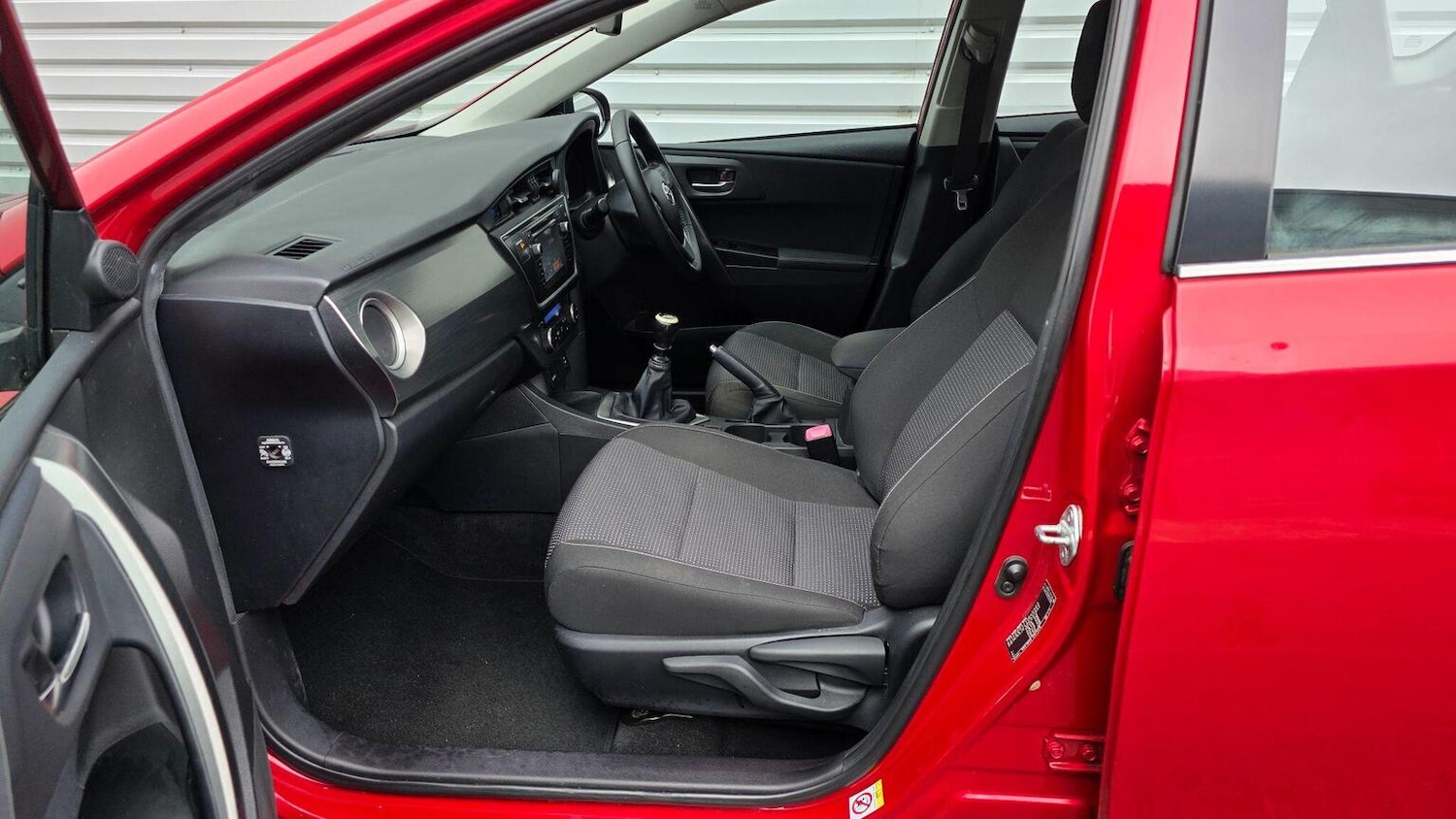 Used Toyota Auris 2014 for sale - 77261740: Photo 13