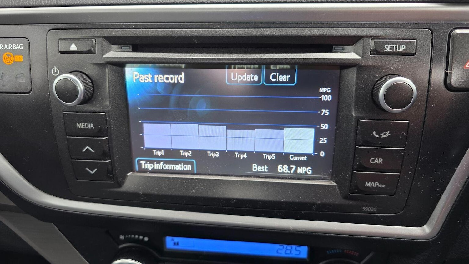 Used Toyota Auris 2014 for sale - 77261740: Photo 23