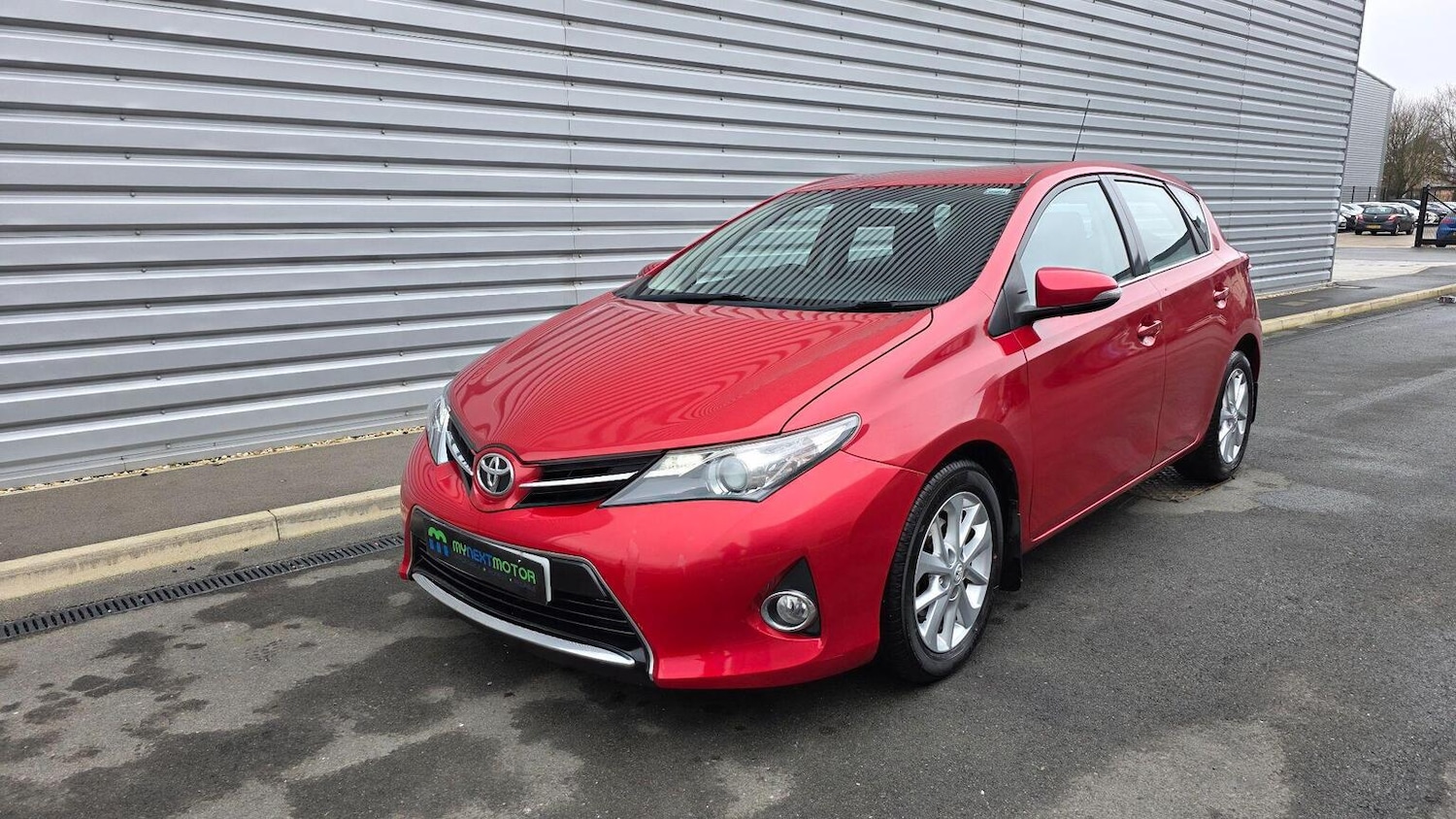 Used Toyota Auris 2014 for sale - 77261740: Photo 3