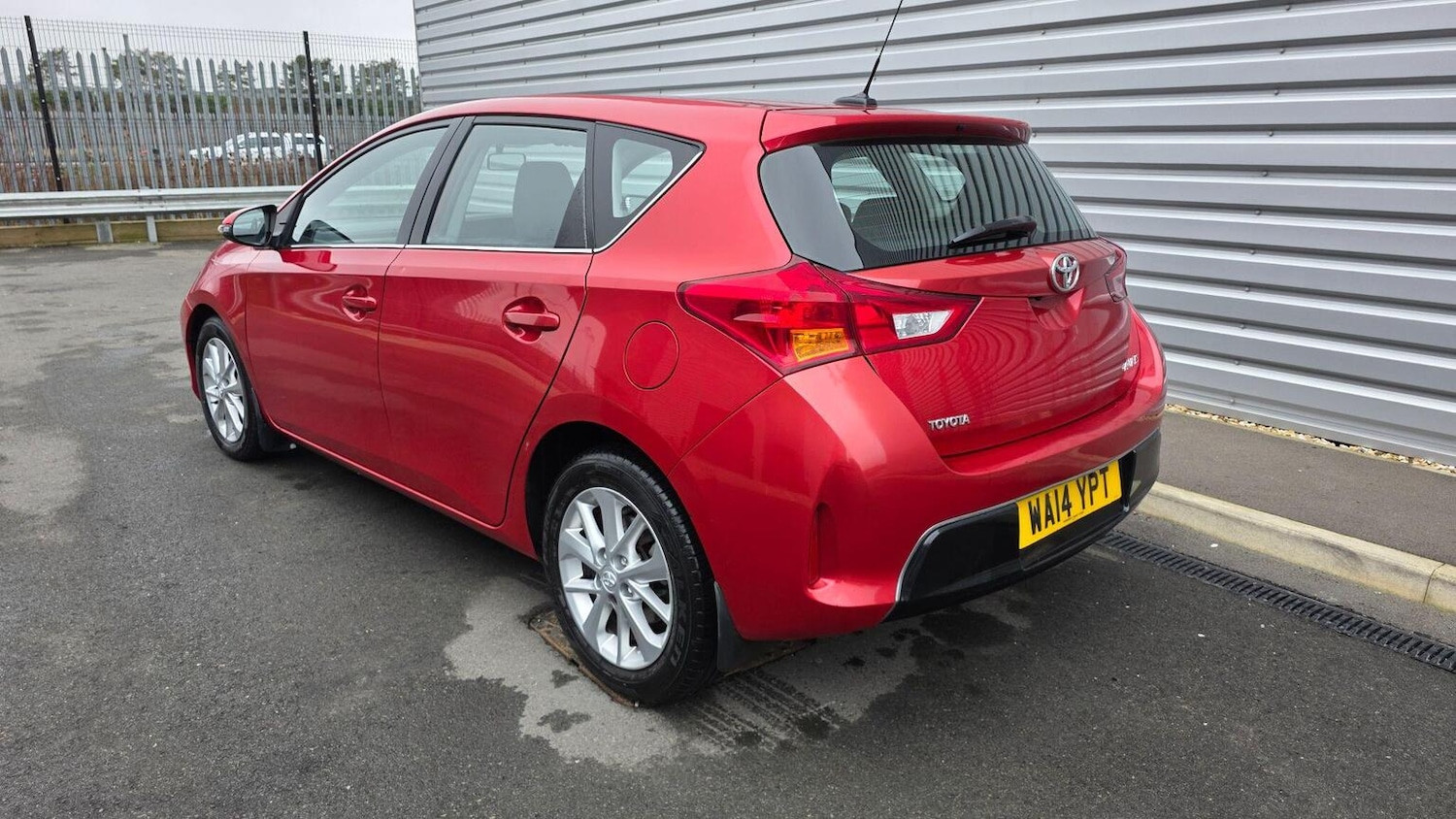 Used Toyota Auris 2014 for sale - 77261740: Photo 5