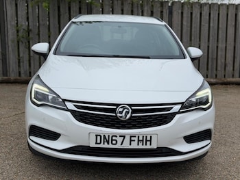 Used Vauxhall Astra 2017 for sale - 78242761: Photo