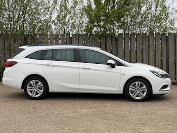 Used Vauxhall Astra 2017 for sale - 78242761: Photo