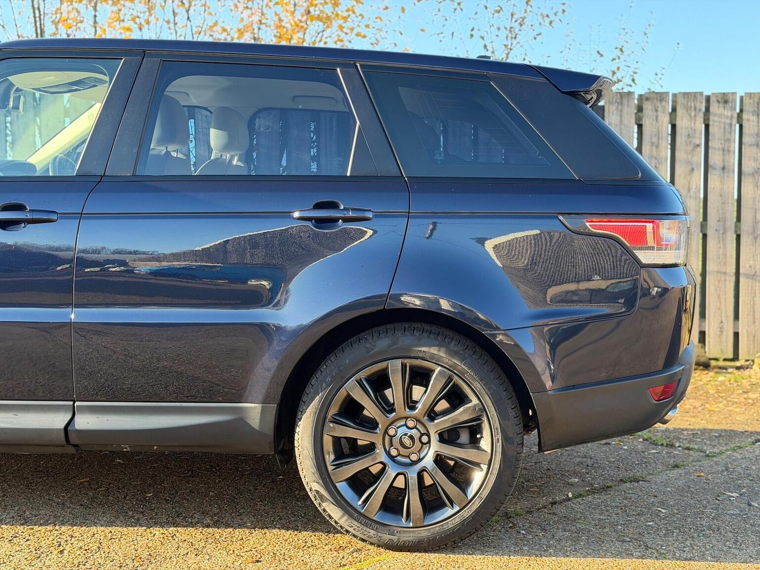 Used Land Rover Range Rover Sport 2015 for sale - 77277372: Photo 15