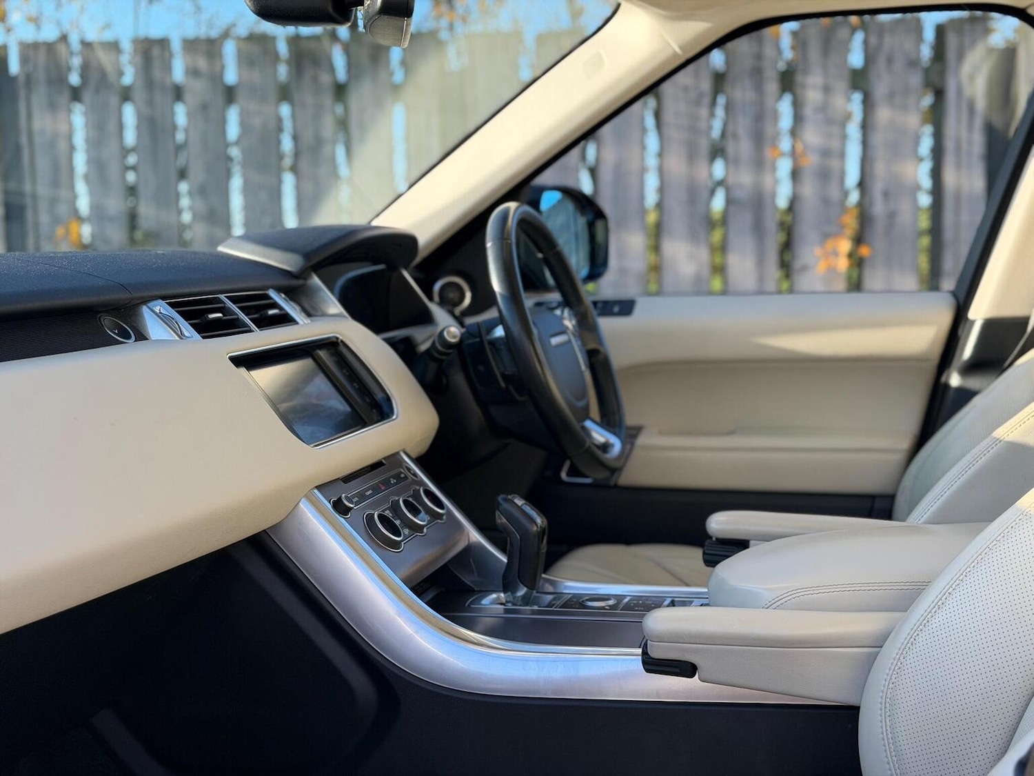 Used Land Rover Range Rover Sport 2015 for sale - 77277372: Photo 16